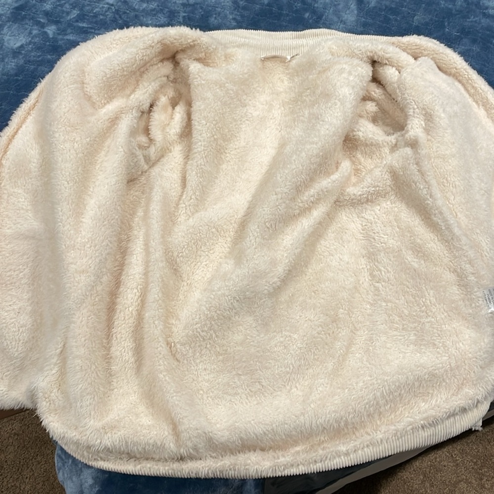 Cream Courderoy Shacket - Picture 6 of 11